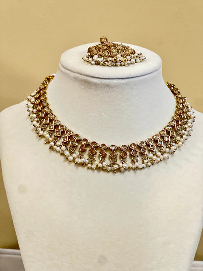 Pia Necklace Set (Includes Earrings & Tikka)