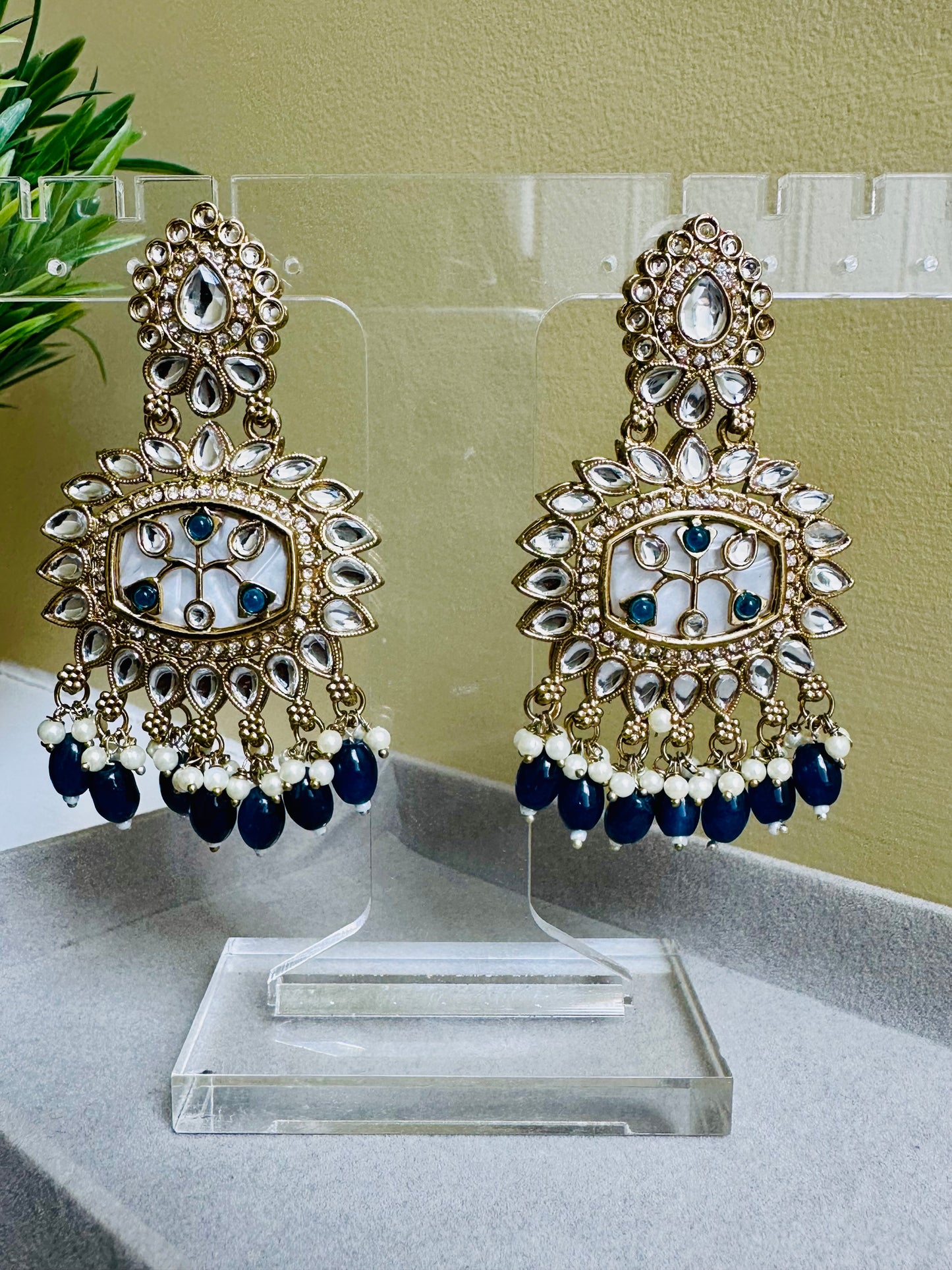 Maya Kundan Earrings