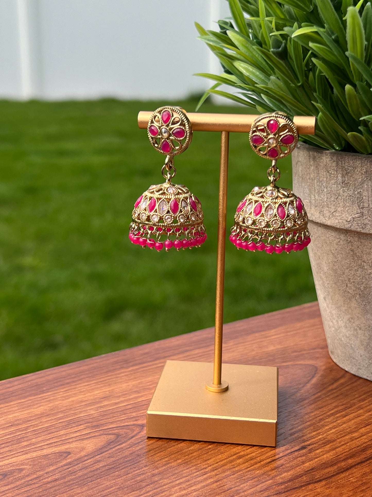 Priyanshi Kundan Jhumki Earrings